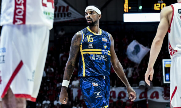 https://www.quotidianopiemontese.it/wp-content/uploads/2026/10/Pistoia-Reale-Mutua-Basket-Torino-590x354.jpg