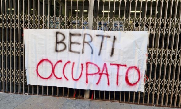 https://www.quotidianopiemontese.it/wp-content/uploads/2026/10/liceo-berti-torino-occupazione-590x354.jpg